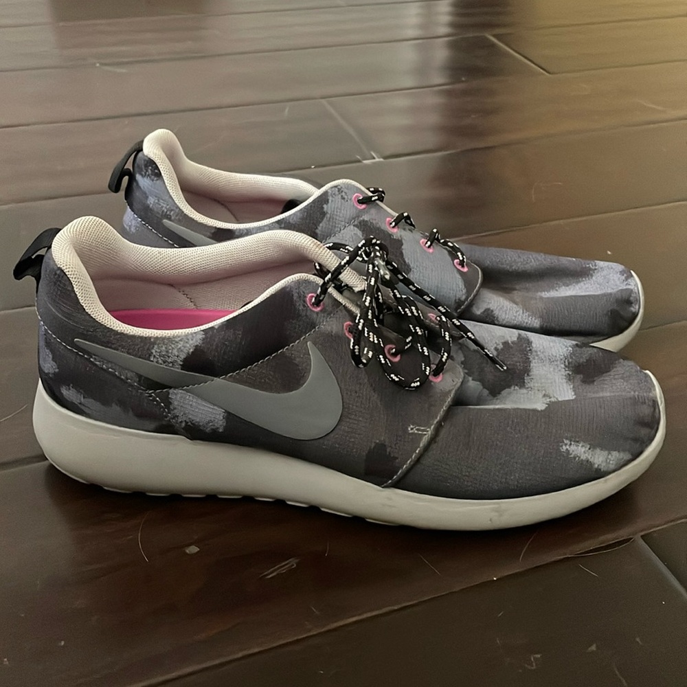 Nike Rosheruns